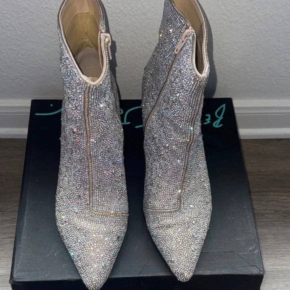 Betsey Johnson Sparkling Silver Ankle Booties - Picture 5 of 6